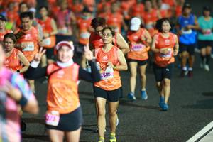 BIB: 685
                            <button type="button" onclick="openModal(16685072)" class="btn btn-primary btn-sm float-right btn-popup" data-toggle="modal" data-target=".modal-high-quality">
                        <i class="fas fa-shopping-cart"></i> Add to Cart
                    </button>
                                            <button type="button" onclick="isThisMe(16685072, true)" class="btn btn-success btn-sm float-right btn-popup btn-isme hidden" data-toggle="tooltip" data-placement="bottom" title="นี่คือรูปของคุณใช่ไหม คลิกที่นี่เพื่อเอาเข้าอัลบั้ม">
                        <i class="fas fa-plus"></i> Add to album
                    </button>
                    <button type="button" onclick="isThisMe(16685072, false)" class="btn btn-warning btn-sm float-right btn-popup btn-isnotme hidden">
                        <i class="fas fa-ban"></i> Remove from album
                    </button>