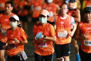 BIB: 225, 22722, 27558, 2016, 27532
                            <button type="button" onclick="openModal(16698723)" class="btn btn-primary btn-sm float-right btn-popup" data-toggle="modal" data-target=".modal-high-quality">
                        <i class="fas fa-shopping-cart"></i> Add to Cart
                    </button>
                                            <button type="button" onclick="isThisMe(16698723, true)" class="btn btn-success btn-sm float-right btn-popup btn-isme hidden" data-toggle="tooltip" data-placement="bottom" title="นี่คือรูปของคุณใช่ไหม คลิกที่นี่เพื่อเอาเข้าอัลบั้ม">
                        <i class="fas fa-plus"></i> Add to album
                    </button>
                    <button type="button" onclick="isThisMe(16698723, false)" class="btn btn-warning btn-sm float-right btn-popup btn-isnotme hidden">
                        <i class="fas fa-ban"></i> Remove from album
                    </button>