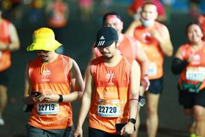 BIB: 201, 22719, 22720
                            <button type="button" onclick="openModal(16712387)" class="btn btn-primary btn-sm float-right btn-popup" data-toggle="modal" data-target=".modal-high-quality">
                        <i class="fas fa-shopping-cart"></i> Add to Cart
                    </button>
                                            <button type="button" onclick="isThisMe(16712387, true)" class="btn btn-success btn-sm float-right btn-popup btn-isme hidden" data-toggle="tooltip" data-placement="bottom" title="นี่คือรูปของคุณใช่ไหม คลิกที่นี่เพื่อเอาเข้าอัลบั้ม">
                        <i class="fas fa-plus"></i> Add to album
                    </button>
                    <button type="button" onclick="isThisMe(16712387, false)" class="btn btn-warning btn-sm float-right btn-popup btn-isnotme hidden">
                        <i class="fas fa-ban"></i> Remove from album
                    </button>