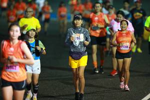 BIB: 704, 1208
                            <button type="button" onclick="openModal(16708770)" class="btn btn-primary btn-sm float-right btn-popup" data-toggle="modal" data-target=".modal-high-quality">
                        <i class="fas fa-shopping-cart"></i> Add to Cart
                    </button>
                                            <button type="button" onclick="isThisMe(16708770, true)" class="btn btn-success btn-sm float-right btn-popup btn-isme hidden" data-toggle="tooltip" data-placement="bottom" title="นี่คือรูปของคุณใช่ไหม คลิกที่นี่เพื่อเอาเข้าอัลบั้ม">
                        <i class="fas fa-plus"></i> Add to album
                    </button>
                    <button type="button" onclick="isThisMe(16708770, false)" class="btn btn-warning btn-sm float-right btn-popup btn-isnotme hidden">
                        <i class="fas fa-ban"></i> Remove from album
                    </button>