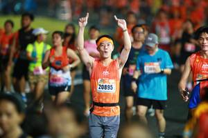 BIB: 20895
                            <button type="button" onclick="openModal(16703921)" class="btn btn-primary btn-sm float-right btn-popup" data-toggle="modal" data-target=".modal-high-quality">
                        <i class="fas fa-shopping-cart"></i> Add to Cart
                    </button>
                                            <button type="button" onclick="isThisMe(16703921, true)" class="btn btn-success btn-sm float-right btn-popup btn-isme hidden" data-toggle="tooltip" data-placement="bottom" title="นี่คือรูปของคุณใช่ไหม คลิกที่นี่เพื่อเอาเข้าอัลบั้ม">
                        <i class="fas fa-plus"></i> Add to album
                    </button>
                    <button type="button" onclick="isThisMe(16703921, false)" class="btn btn-warning btn-sm float-right btn-popup btn-isnotme hidden">
                        <i class="fas fa-ban"></i> Remove from album
                    </button>