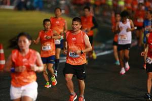 BIB: 0215, 20777, 2334
                            <button type="button" onclick="openModal(16630885)" class="btn btn-primary btn-sm float-right btn-popup" data-toggle="modal" data-target=".modal-high-quality">
                        <i class="fas fa-shopping-cart"></i> Add to Cart
                    </button>
                                            <button type="button" onclick="isThisMe(16630885, true)" class="btn btn-success btn-sm float-right btn-popup btn-isme hidden" data-toggle="tooltip" data-placement="bottom" title="นี่คือรูปของคุณใช่ไหม คลิกที่นี่เพื่อเอาเข้าอัลบั้ม">
                        <i class="fas fa-plus"></i> Add to album
                    </button>
                    <button type="button" onclick="isThisMe(16630885, false)" class="btn btn-warning btn-sm float-right btn-popup btn-isnotme hidden">
                        <i class="fas fa-ban"></i> Remove from album
                    </button>