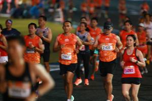 BIB: 435
                            <button type="button" onclick="openModal(16629629)" class="btn btn-primary btn-sm float-right btn-popup" data-toggle="modal" data-target=".modal-high-quality">
                        <i class="fas fa-shopping-cart"></i> Add to Cart
                    </button>
                                            <button type="button" onclick="isThisMe(16629629, true)" class="btn btn-success btn-sm float-right btn-popup btn-isme hidden" data-toggle="tooltip" data-placement="bottom" title="นี่คือรูปของคุณใช่ไหม คลิกที่นี่เพื่อเอาเข้าอัลบั้ม">
                        <i class="fas fa-plus"></i> Add to album
                    </button>
                    <button type="button" onclick="isThisMe(16629629, false)" class="btn btn-warning btn-sm float-right btn-popup btn-isnotme hidden">
                        <i class="fas fa-ban"></i> Remove from album
                    </button>