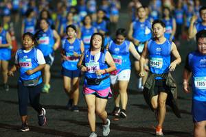 BIB: 10143, 94175, 1185
                            <button type="button" onclick="openModal(16769968)" class="btn btn-primary btn-sm float-right btn-popup" data-toggle="modal" data-target=".modal-high-quality">
                        <i class="fas fa-shopping-cart"></i> Add to Cart
                    </button>
                                            <button type="button" onclick="isThisMe(16769968, true)" class="btn btn-success btn-sm float-right btn-popup btn-isme hidden" data-toggle="tooltip" data-placement="bottom" title="นี่คือรูปของคุณใช่ไหม คลิกที่นี่เพื่อเอาเข้าอัลบั้ม">
                        <i class="fas fa-plus"></i> Add to album
                    </button>
                    <button type="button" onclick="isThisMe(16769968, false)" class="btn btn-warning btn-sm float-right btn-popup btn-isnotme hidden">
                        <i class="fas fa-ban"></i> Remove from album
                    </button>