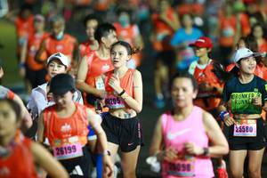 BIB: 0205, 25580, 26199, 860
                            <button type="button" onclick="openModal(16702253)" class="btn btn-primary btn-sm float-right btn-popup" data-toggle="modal" data-target=".modal-high-quality">
                        <i class="fas fa-shopping-cart"></i> Add to Cart
                    </button>
                                            <button type="button" onclick="isThisMe(16702253, true)" class="btn btn-success btn-sm float-right btn-popup btn-isme hidden" data-toggle="tooltip" data-placement="bottom" title="นี่คือรูปของคุณใช่ไหม คลิกที่นี่เพื่อเอาเข้าอัลบั้ม">
                        <i class="fas fa-plus"></i> Add to album
                    </button>
                    <button type="button" onclick="isThisMe(16702253, false)" class="btn btn-warning btn-sm float-right btn-popup btn-isnotme hidden">
                        <i class="fas fa-ban"></i> Remove from album
                    </button>