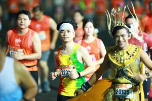 BIB: 223, 20135
                            <button type="button" onclick="openModal(16709196)" class="btn btn-primary btn-sm float-right btn-popup" data-toggle="modal" data-target=".modal-high-quality">
                        <i class="fas fa-shopping-cart"></i> Add to Cart
                    </button>
                                            <button type="button" onclick="isThisMe(16709196, true)" class="btn btn-success btn-sm float-right btn-popup btn-isme hidden" data-toggle="tooltip" data-placement="bottom" title="นี่คือรูปของคุณใช่ไหม คลิกที่นี่เพื่อเอาเข้าอัลบั้ม">
                        <i class="fas fa-plus"></i> Add to album
                    </button>
                    <button type="button" onclick="isThisMe(16709196, false)" class="btn btn-warning btn-sm float-right btn-popup btn-isnotme hidden">
                        <i class="fas fa-ban"></i> Remove from album
                    </button>