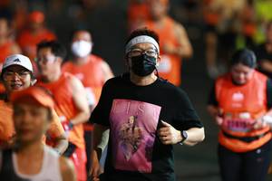 BIB: 
                            <button type="button" onclick="openModal(16705730)" class="btn btn-primary btn-sm float-right btn-popup" data-toggle="modal" data-target=".modal-high-quality">
                        <i class="fas fa-shopping-cart"></i> Add to Cart
                    </button>
                                            <button type="button" onclick="isThisMe(16705730, true)" class="btn btn-success btn-sm float-right btn-popup btn-isme hidden" data-toggle="tooltip" data-placement="bottom" title="นี่คือรูปของคุณใช่ไหม คลิกที่นี่เพื่อเอาเข้าอัลบั้ม">
                        <i class="fas fa-plus"></i> Add to album
                    </button>
                    <button type="button" onclick="isThisMe(16705730, false)" class="btn btn-warning btn-sm float-right btn-popup btn-isnotme hidden">
                        <i class="fas fa-ban"></i> Remove from album
                    </button>