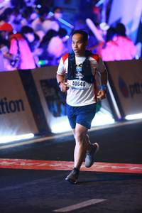 BIB: 40640
                            <button type="button" onclick="openModal(16827884)" class="btn btn-primary btn-sm float-right btn-popup" data-toggle="modal" data-target=".modal-high-quality">
                        <i class="fas fa-shopping-cart"></i> Add to Cart
                    </button>
                                            <button type="button" onclick="isThisMe(16827884, true)" class="btn btn-success btn-sm float-right btn-popup btn-isme hidden" data-toggle="tooltip" data-placement="bottom" title="นี่คือรูปของคุณใช่ไหม คลิกที่นี่เพื่อเอาเข้าอัลบั้ม">
                        <i class="fas fa-plus"></i> Add to album
                    </button>
                    <button type="button" onclick="isThisMe(16827884, false)" class="btn btn-warning btn-sm float-right btn-popup btn-isnotme hidden">
                        <i class="fas fa-ban"></i> Remove from album
                    </button>