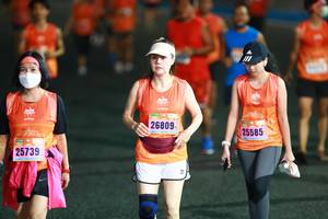 BIB: 26809, 25585, 25739
                            <button type="button" onclick="openModal(16711937)" class="btn btn-primary btn-sm float-right btn-popup" data-toggle="modal" data-target=".modal-high-quality">
                        <i class="fas fa-shopping-cart"></i> Add to Cart
                    </button>
                                            <button type="button" onclick="isThisMe(16711937, true)" class="btn btn-success btn-sm float-right btn-popup btn-isme hidden" data-toggle="tooltip" data-placement="bottom" title="นี่คือรูปของคุณใช่ไหม คลิกที่นี่เพื่อเอาเข้าอัลบั้ม">
                        <i class="fas fa-plus"></i> Add to album
                    </button>
                    <button type="button" onclick="isThisMe(16711937, false)" class="btn btn-warning btn-sm float-right btn-popup btn-isnotme hidden">
                        <i class="fas fa-ban"></i> Remove from album
                    </button>