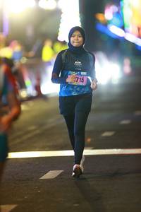 BIB: 715
                            <button type="button" onclick="openModal(16853233)" class="btn btn-primary btn-sm float-right btn-popup" data-toggle="modal" data-target=".modal-high-quality">
                        <i class="fas fa-shopping-cart"></i> Add to Cart
                    </button>
                                            <button type="button" onclick="isThisMe(16853233, true)" class="btn btn-success btn-sm float-right btn-popup btn-isme hidden" data-toggle="tooltip" data-placement="bottom" title="นี่คือรูปของคุณใช่ไหม คลิกที่นี่เพื่อเอาเข้าอัลบั้ม">
                        <i class="fas fa-plus"></i> Add to album
                    </button>
                    <button type="button" onclick="isThisMe(16853233, false)" class="btn btn-warning btn-sm float-right btn-popup btn-isnotme hidden">
                        <i class="fas fa-ban"></i> Remove from album
                    </button>