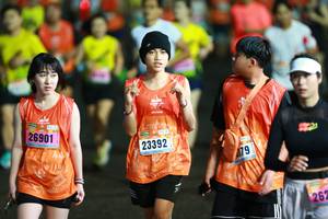 BIB: 26901, 23392, 079, 262
                            <button type="button" onclick="openModal(16677262)" class="btn btn-primary btn-sm float-right btn-popup" data-toggle="modal" data-target=".modal-high-quality">
                        <i class="fas fa-shopping-cart"></i> Add to Cart
                    </button>
                                            <button type="button" onclick="isThisMe(16677262, true)" class="btn btn-success btn-sm float-right btn-popup btn-isme hidden" data-toggle="tooltip" data-placement="bottom" title="นี่คือรูปของคุณใช่ไหม คลิกที่นี่เพื่อเอาเข้าอัลบั้ม">
                        <i class="fas fa-plus"></i> Add to album
                    </button>
                    <button type="button" onclick="isThisMe(16677262, false)" class="btn btn-warning btn-sm float-right btn-popup btn-isnotme hidden">
                        <i class="fas fa-ban"></i> Remove from album
                    </button>