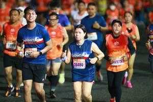 BIB: 231, 5975, 26486
                            <button type="button" onclick="openModal(16682819)" class="btn btn-primary btn-sm float-right btn-popup" data-toggle="modal" data-target=".modal-high-quality">
                        <i class="fas fa-shopping-cart"></i> Add to Cart
                    </button>
                                            <button type="button" onclick="isThisMe(16682819, true)" class="btn btn-success btn-sm float-right btn-popup btn-isme hidden" data-toggle="tooltip" data-placement="bottom" title="นี่คือรูปของคุณใช่ไหม คลิกที่นี่เพื่อเอาเข้าอัลบั้ม">
                        <i class="fas fa-plus"></i> Add to album
                    </button>
                    <button type="button" onclick="isThisMe(16682819, false)" class="btn btn-warning btn-sm float-right btn-popup btn-isnotme hidden">
                        <i class="fas fa-ban"></i> Remove from album
                    </button>