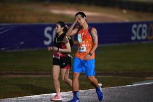 BIB: 13521
                            <button type="button" onclick="openModal(16718664)" class="btn btn-primary btn-sm float-right btn-popup" data-toggle="modal" data-target=".modal-high-quality">
                        <i class="fas fa-shopping-cart"></i> Add to Cart
                    </button>
                                            <button type="button" onclick="isThisMe(16718664, true)" class="btn btn-success btn-sm float-right btn-popup btn-isme hidden" data-toggle="tooltip" data-placement="bottom" title="นี่คือรูปของคุณใช่ไหม คลิกที่นี่เพื่อเอาเข้าอัลบั้ม">
                        <i class="fas fa-plus"></i> Add to album
                    </button>
                    <button type="button" onclick="isThisMe(16718664, false)" class="btn btn-warning btn-sm float-right btn-popup btn-isnotme hidden">
                        <i class="fas fa-ban"></i> Remove from album
                    </button>