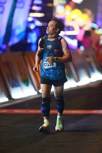 BIB: 42536
                            <button type="button" onclick="openModal(16879116)" class="btn btn-primary btn-sm float-right btn-popup" data-toggle="modal" data-target=".modal-high-quality">
                        <i class="fas fa-shopping-cart"></i> Add to Cart
                    </button>
                                            <button type="button" onclick="isThisMe(16879116, true)" class="btn btn-success btn-sm float-right btn-popup btn-isme hidden" data-toggle="tooltip" data-placement="bottom" title="นี่คือรูปของคุณใช่ไหม คลิกที่นี่เพื่อเอาเข้าอัลบั้ม">
                        <i class="fas fa-plus"></i> Add to album
                    </button>
                    <button type="button" onclick="isThisMe(16879116, false)" class="btn btn-warning btn-sm float-right btn-popup btn-isnotme hidden">
                        <i class="fas fa-ban"></i> Remove from album
                    </button>