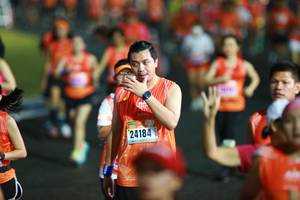 BIB: 24184
                            <button type="button" onclick="openModal(16704387)" class="btn btn-primary btn-sm float-right btn-popup" data-toggle="modal" data-target=".modal-high-quality">
                        <i class="fas fa-shopping-cart"></i> Add to Cart
                    </button>
                                            <button type="button" onclick="isThisMe(16704387, true)" class="btn btn-success btn-sm float-right btn-popup btn-isme hidden" data-toggle="tooltip" data-placement="bottom" title="นี่คือรูปของคุณใช่ไหม คลิกที่นี่เพื่อเอาเข้าอัลบั้ม">
                        <i class="fas fa-plus"></i> Add to album
                    </button>
                    <button type="button" onclick="isThisMe(16704387, false)" class="btn btn-warning btn-sm float-right btn-popup btn-isnotme hidden">
                        <i class="fas fa-ban"></i> Remove from album
                    </button>