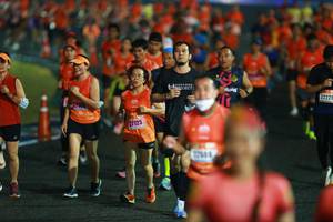 BIB: 2222, 27125
                            <button type="button" onclick="openModal(16671157)" class="btn btn-primary btn-sm float-right btn-popup" data-toggle="modal" data-target=".modal-high-quality">
                        <i class="fas fa-shopping-cart"></i> Add to Cart
                    </button>
                                            <button type="button" onclick="isThisMe(16671157, true)" class="btn btn-success btn-sm float-right btn-popup btn-isme hidden" data-toggle="tooltip" data-placement="bottom" title="นี่คือรูปของคุณใช่ไหม คลิกที่นี่เพื่อเอาเข้าอัลบั้ม">
                        <i class="fas fa-plus"></i> Add to album
                    </button>
                    <button type="button" onclick="isThisMe(16671157, false)" class="btn btn-warning btn-sm float-right btn-popup btn-isnotme hidden">
                        <i class="fas fa-ban"></i> Remove from album
                    </button>