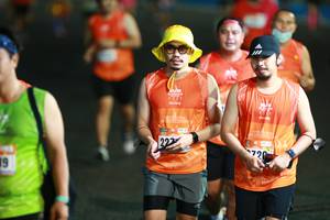 BIB: 222, 720
                            <button type="button" onclick="openModal(16712552)" class="btn btn-primary btn-sm float-right btn-popup" data-toggle="modal" data-target=".modal-high-quality">
                        <i class="fas fa-shopping-cart"></i> Add to Cart
                    </button>
                                            <button type="button" onclick="isThisMe(16712552, true)" class="btn btn-success btn-sm float-right btn-popup btn-isme hidden" data-toggle="tooltip" data-placement="bottom" title="นี่คือรูปของคุณใช่ไหม คลิกที่นี่เพื่อเอาเข้าอัลบั้ม">
                        <i class="fas fa-plus"></i> Add to album
                    </button>
                    <button type="button" onclick="isThisMe(16712552, false)" class="btn btn-warning btn-sm float-right btn-popup btn-isnotme hidden">
                        <i class="fas fa-ban"></i> Remove from album
                    </button>