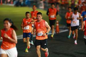 BIB: 0777, 0215, 23341
                            <button type="button" onclick="openModal(16630565)" class="btn btn-primary btn-sm float-right btn-popup" data-toggle="modal" data-target=".modal-high-quality">
                        <i class="fas fa-shopping-cart"></i> Add to Cart
                    </button>
                                            <button type="button" onclick="isThisMe(16630565, true)" class="btn btn-success btn-sm float-right btn-popup btn-isme hidden" data-toggle="tooltip" data-placement="bottom" title="นี่คือรูปของคุณใช่ไหม คลิกที่นี่เพื่อเอาเข้าอัลบั้ม">
                        <i class="fas fa-plus"></i> Add to album
                    </button>
                    <button type="button" onclick="isThisMe(16630565, false)" class="btn btn-warning btn-sm float-right btn-popup btn-isnotme hidden">
                        <i class="fas fa-ban"></i> Remove from album
                    </button>