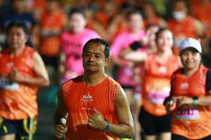 BIB: 
                            <button type="button" onclick="openModal(16681009)" class="btn btn-primary btn-sm float-right btn-popup" data-toggle="modal" data-target=".modal-high-quality">
                        <i class="fas fa-shopping-cart"></i> Add to Cart
                    </button>
                                            <button type="button" onclick="isThisMe(16681009, true)" class="btn btn-success btn-sm float-right btn-popup btn-isme hidden" data-toggle="tooltip" data-placement="bottom" title="นี่คือรูปของคุณใช่ไหม คลิกที่นี่เพื่อเอาเข้าอัลบั้ม">
                        <i class="fas fa-plus"></i> Add to album
                    </button>
                    <button type="button" onclick="isThisMe(16681009, false)" class="btn btn-warning btn-sm float-right btn-popup btn-isnotme hidden">
                        <i class="fas fa-ban"></i> Remove from album
                    </button>