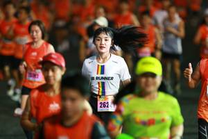 BIB: 2624
                            <button type="button" onclick="openModal(16674036)" class="btn btn-primary btn-sm float-right btn-popup" data-toggle="modal" data-target=".modal-high-quality">
                        <i class="fas fa-shopping-cart"></i> Add to Cart
                    </button>
                                            <button type="button" onclick="isThisMe(16674036, true)" class="btn btn-success btn-sm float-right btn-popup btn-isme hidden" data-toggle="tooltip" data-placement="bottom" title="นี่คือรูปของคุณใช่ไหม คลิกที่นี่เพื่อเอาเข้าอัลบั้ม">
                        <i class="fas fa-plus"></i> Add to album
                    </button>
                    <button type="button" onclick="isThisMe(16674036, false)" class="btn btn-warning btn-sm float-right btn-popup btn-isnotme hidden">
                        <i class="fas fa-ban"></i> Remove from album
                    </button>