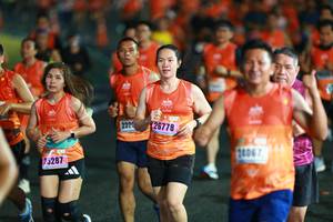 BIB: 2220, 26778, 2067, 25287
                            <button type="button" onclick="openModal(16678650)" class="btn btn-primary btn-sm float-right btn-popup" data-toggle="modal" data-target=".modal-high-quality">
                        <i class="fas fa-shopping-cart"></i> Add to Cart
                    </button>
                                            <button type="button" onclick="isThisMe(16678650, true)" class="btn btn-success btn-sm float-right btn-popup btn-isme hidden" data-toggle="tooltip" data-placement="bottom" title="นี่คือรูปของคุณใช่ไหม คลิกที่นี่เพื่อเอาเข้าอัลบั้ม">
                        <i class="fas fa-plus"></i> Add to album
                    </button>
                    <button type="button" onclick="isThisMe(16678650, false)" class="btn btn-warning btn-sm float-right btn-popup btn-isnotme hidden">
                        <i class="fas fa-ban"></i> Remove from album
                    </button>