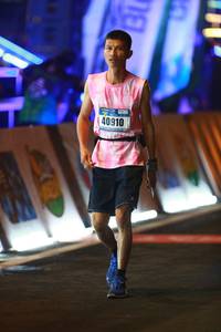 BIB: 40910
                            <button type="button" onclick="openModal(16872617)" class="btn btn-primary btn-sm float-right btn-popup" data-toggle="modal" data-target=".modal-high-quality">
                        <i class="fas fa-shopping-cart"></i> Add to Cart
                    </button>
                                            <button type="button" onclick="isThisMe(16872617, true)" class="btn btn-success btn-sm float-right btn-popup btn-isme hidden" data-toggle="tooltip" data-placement="bottom" title="นี่คือรูปของคุณใช่ไหม คลิกที่นี่เพื่อเอาเข้าอัลบั้ม">
                        <i class="fas fa-plus"></i> Add to album
                    </button>
                    <button type="button" onclick="isThisMe(16872617, false)" class="btn btn-warning btn-sm float-right btn-popup btn-isnotme hidden">
                        <i class="fas fa-ban"></i> Remove from album
                    </button>