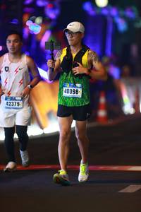 BIB: 40098, 42379
                            <button type="button" onclick="openModal(16838267)" class="btn btn-primary btn-sm float-right btn-popup" data-toggle="modal" data-target=".modal-high-quality">
                        <i class="fas fa-shopping-cart"></i> Add to Cart
                    </button>
                                            <button type="button" onclick="isThisMe(16838267, true)" class="btn btn-success btn-sm float-right btn-popup btn-isme hidden" data-toggle="tooltip" data-placement="bottom" title="นี่คือรูปของคุณใช่ไหม คลิกที่นี่เพื่อเอาเข้าอัลบั้ม">
                        <i class="fas fa-plus"></i> Add to album
                    </button>
                    <button type="button" onclick="isThisMe(16838267, false)" class="btn btn-warning btn-sm float-right btn-popup btn-isnotme hidden">
                        <i class="fas fa-ban"></i> Remove from album
                    </button>