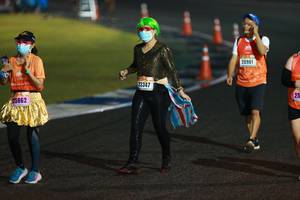 BIB: 20901, 23347, 15862
                            <button type="button" onclick="openModal(16716420)" class="btn btn-primary btn-sm float-right btn-popup" data-toggle="modal" data-target=".modal-high-quality">
                        <i class="fas fa-shopping-cart"></i> Add to Cart
                    </button>
                                            <button type="button" onclick="isThisMe(16716420, true)" class="btn btn-success btn-sm float-right btn-popup btn-isme hidden" data-toggle="tooltip" data-placement="bottom" title="นี่คือรูปของคุณใช่ไหม คลิกที่นี่เพื่อเอาเข้าอัลบั้ม">
                        <i class="fas fa-plus"></i> Add to album
                    </button>
                    <button type="button" onclick="isThisMe(16716420, false)" class="btn btn-warning btn-sm float-right btn-popup btn-isnotme hidden">
                        <i class="fas fa-ban"></i> Remove from album
                    </button>