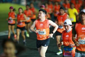 BIB: 21129, 0424, 27210
                            <button type="button" onclick="openModal(16685624)" class="btn btn-primary btn-sm float-right btn-popup" data-toggle="modal" data-target=".modal-high-quality">
                        <i class="fas fa-shopping-cart"></i> Add to Cart
                    </button>
                                            <button type="button" onclick="isThisMe(16685624, true)" class="btn btn-success btn-sm float-right btn-popup btn-isme hidden" data-toggle="tooltip" data-placement="bottom" title="นี่คือรูปของคุณใช่ไหม คลิกที่นี่เพื่อเอาเข้าอัลบั้ม">
                        <i class="fas fa-plus"></i> Add to album
                    </button>
                    <button type="button" onclick="isThisMe(16685624, false)" class="btn btn-warning btn-sm float-right btn-popup btn-isnotme hidden">
                        <i class="fas fa-ban"></i> Remove from album
                    </button>