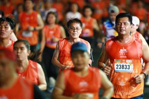 BIB: 23833
                            <button type="button" onclick="openModal(16684389)" class="btn btn-primary btn-sm float-right btn-popup" data-toggle="modal" data-target=".modal-high-quality">
                        <i class="fas fa-shopping-cart"></i> Add to Cart
                    </button>
                                            <button type="button" onclick="isThisMe(16684389, true)" class="btn btn-success btn-sm float-right btn-popup btn-isme hidden" data-toggle="tooltip" data-placement="bottom" title="นี่คือรูปของคุณใช่ไหม คลิกที่นี่เพื่อเอาเข้าอัลบั้ม">
                        <i class="fas fa-plus"></i> Add to album
                    </button>
                    <button type="button" onclick="isThisMe(16684389, false)" class="btn btn-warning btn-sm float-right btn-popup btn-isnotme hidden">
                        <i class="fas fa-ban"></i> Remove from album
                    </button>