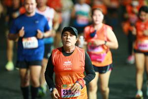 BIB: 259
                            <button type="button" onclick="openModal(16683411)" class="btn btn-primary btn-sm float-right btn-popup" data-toggle="modal" data-target=".modal-high-quality">
                        <i class="fas fa-shopping-cart"></i> Add to Cart
                    </button>
                                            <button type="button" onclick="isThisMe(16683411, true)" class="btn btn-success btn-sm float-right btn-popup btn-isme hidden" data-toggle="tooltip" data-placement="bottom" title="นี่คือรูปของคุณใช่ไหม คลิกที่นี่เพื่อเอาเข้าอัลบั้ม">
                        <i class="fas fa-plus"></i> Add to album
                    </button>
                    <button type="button" onclick="isThisMe(16683411, false)" class="btn btn-warning btn-sm float-right btn-popup btn-isnotme hidden">
                        <i class="fas fa-ban"></i> Remove from album
                    </button>