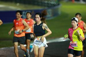 BIB: 0042, 26520
                            <button type="button" onclick="openModal(16664175)" class="btn btn-primary btn-sm float-right btn-popup" data-toggle="modal" data-target=".modal-high-quality">
                        <i class="fas fa-shopping-cart"></i> Add to Cart
                    </button>
                                            <button type="button" onclick="isThisMe(16664175, true)" class="btn btn-success btn-sm float-right btn-popup btn-isme hidden" data-toggle="tooltip" data-placement="bottom" title="นี่คือรูปของคุณใช่ไหม คลิกที่นี่เพื่อเอาเข้าอัลบั้ม">
                        <i class="fas fa-plus"></i> Add to album
                    </button>
                    <button type="button" onclick="isThisMe(16664175, false)" class="btn btn-warning btn-sm float-right btn-popup btn-isnotme hidden">
                        <i class="fas fa-ban"></i> Remove from album
                    </button>