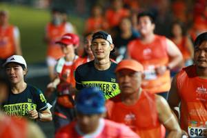 BIB: 642
                            <button type="button" onclick="openModal(16702321)" class="btn btn-primary btn-sm float-right btn-popup" data-toggle="modal" data-target=".modal-high-quality">
                        <i class="fas fa-shopping-cart"></i> Add to Cart
                    </button>
                                            <button type="button" onclick="isThisMe(16702321, true)" class="btn btn-success btn-sm float-right btn-popup btn-isme hidden" data-toggle="tooltip" data-placement="bottom" title="นี่คือรูปของคุณใช่ไหม คลิกที่นี่เพื่อเอาเข้าอัลบั้ม">
                        <i class="fas fa-plus"></i> Add to album
                    </button>
                    <button type="button" onclick="isThisMe(16702321, false)" class="btn btn-warning btn-sm float-right btn-popup btn-isnotme hidden">
                        <i class="fas fa-ban"></i> Remove from album
                    </button>