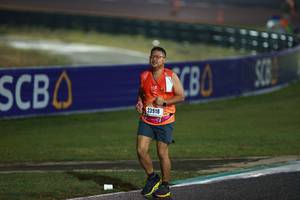 BIB: 23918
                            <button type="button" onclick="openModal(16718996)" class="btn btn-primary btn-sm float-right btn-popup" data-toggle="modal" data-target=".modal-high-quality">
                        <i class="fas fa-shopping-cart"></i> Add to Cart
                    </button>
                                            <button type="button" onclick="isThisMe(16718996, true)" class="btn btn-success btn-sm float-right btn-popup btn-isme hidden" data-toggle="tooltip" data-placement="bottom" title="นี่คือรูปของคุณใช่ไหม คลิกที่นี่เพื่อเอาเข้าอัลบั้ม">
                        <i class="fas fa-plus"></i> Add to album
                    </button>
                    <button type="button" onclick="isThisMe(16718996, false)" class="btn btn-warning btn-sm float-right btn-popup btn-isnotme hidden">
                        <i class="fas fa-ban"></i> Remove from album
                    </button>