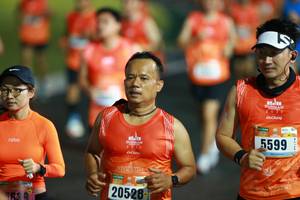 BIB: 2072, 5599, 20528
                            <button type="button" onclick="openModal(16662943)" class="btn btn-primary btn-sm float-right btn-popup" data-toggle="modal" data-target=".modal-high-quality">
                        <i class="fas fa-shopping-cart"></i> Add to Cart
                    </button>
                                            <button type="button" onclick="isThisMe(16662943, true)" class="btn btn-success btn-sm float-right btn-popup btn-isme hidden" data-toggle="tooltip" data-placement="bottom" title="นี่คือรูปของคุณใช่ไหม คลิกที่นี่เพื่อเอาเข้าอัลบั้ม">
                        <i class="fas fa-plus"></i> Add to album
                    </button>
                    <button type="button" onclick="isThisMe(16662943, false)" class="btn btn-warning btn-sm float-right btn-popup btn-isnotme hidden">
                        <i class="fas fa-ban"></i> Remove from album
                    </button>