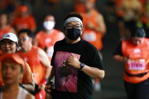 BIB: 
                            <button type="button" onclick="openModal(16705773)" class="btn btn-primary btn-sm float-right btn-popup" data-toggle="modal" data-target=".modal-high-quality">
                        <i class="fas fa-shopping-cart"></i> Add to Cart
                    </button>
                                            <button type="button" onclick="isThisMe(16705773, true)" class="btn btn-success btn-sm float-right btn-popup btn-isme hidden" data-toggle="tooltip" data-placement="bottom" title="นี่คือรูปของคุณใช่ไหม คลิกที่นี่เพื่อเอาเข้าอัลบั้ม">
                        <i class="fas fa-plus"></i> Add to album
                    </button>
                    <button type="button" onclick="isThisMe(16705773, false)" class="btn btn-warning btn-sm float-right btn-popup btn-isnotme hidden">
                        <i class="fas fa-ban"></i> Remove from album
                    </button>