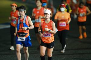 BIB: 90206, 90202
                            <button type="button" onclick="openModal(16711147)" class="btn btn-primary btn-sm float-right btn-popup" data-toggle="modal" data-target=".modal-high-quality">
                        <i class="fas fa-shopping-cart"></i> Add to Cart
                    </button>
                                            <button type="button" onclick="isThisMe(16711147, true)" class="btn btn-success btn-sm float-right btn-popup btn-isme hidden" data-toggle="tooltip" data-placement="bottom" title="นี่คือรูปของคุณใช่ไหม คลิกที่นี่เพื่อเอาเข้าอัลบั้ม">
                        <i class="fas fa-plus"></i> Add to album
                    </button>
                    <button type="button" onclick="isThisMe(16711147, false)" class="btn btn-warning btn-sm float-right btn-popup btn-isnotme hidden">
                        <i class="fas fa-ban"></i> Remove from album
                    </button>