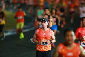 BIB: 2144, 202
                            <button type="button" onclick="openModal(16625413)" class="btn btn-primary btn-sm float-right btn-popup" data-toggle="modal" data-target=".modal-high-quality">
                        <i class="fas fa-shopping-cart"></i> Add to Cart
                    </button>
                                            <button type="button" onclick="isThisMe(16625413, true)" class="btn btn-success btn-sm float-right btn-popup btn-isme hidden" data-toggle="tooltip" data-placement="bottom" title="นี่คือรูปของคุณใช่ไหม คลิกที่นี่เพื่อเอาเข้าอัลบั้ม">
                        <i class="fas fa-plus"></i> Add to album
                    </button>
                    <button type="button" onclick="isThisMe(16625413, false)" class="btn btn-warning btn-sm float-right btn-popup btn-isnotme hidden">
                        <i class="fas fa-ban"></i> Remove from album
                    </button>