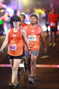 BIB: 7052
                            <button type="button" onclick="openModal(16733329)" class="btn btn-primary btn-sm float-right btn-popup" data-toggle="modal" data-target=".modal-high-quality">
                        <i class="fas fa-shopping-cart"></i> Add to Cart
                    </button>
                                            <button type="button" onclick="isThisMe(16733329, true)" class="btn btn-success btn-sm float-right btn-popup btn-isme hidden" data-toggle="tooltip" data-placement="bottom" title="นี่คือรูปของคุณใช่ไหม คลิกที่นี่เพื่อเอาเข้าอัลบั้ม">
                        <i class="fas fa-plus"></i> Add to album
                    </button>
                    <button type="button" onclick="isThisMe(16733329, false)" class="btn btn-warning btn-sm float-right btn-popup btn-isnotme hidden">
                        <i class="fas fa-ban"></i> Remove from album
                    </button>