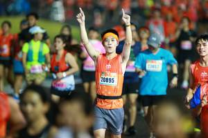 BIB: 20895
                            <button type="button" onclick="openModal(16703911)" class="btn btn-primary btn-sm float-right btn-popup" data-toggle="modal" data-target=".modal-high-quality">
                        <i class="fas fa-shopping-cart"></i> Add to Cart
                    </button>
                                            <button type="button" onclick="isThisMe(16703911, true)" class="btn btn-success btn-sm float-right btn-popup btn-isme hidden" data-toggle="tooltip" data-placement="bottom" title="นี่คือรูปของคุณใช่ไหม คลิกที่นี่เพื่อเอาเข้าอัลบั้ม">
                        <i class="fas fa-plus"></i> Add to album
                    </button>
                    <button type="button" onclick="isThisMe(16703911, false)" class="btn btn-warning btn-sm float-right btn-popup btn-isnotme hidden">
                        <i class="fas fa-ban"></i> Remove from album
                    </button>