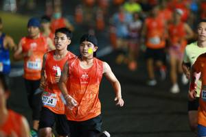 BIB: 21754
                            <button type="button" onclick="openModal(16664040)" class="btn btn-primary btn-sm float-right btn-popup" data-toggle="modal" data-target=".modal-high-quality">
                        <i class="fas fa-shopping-cart"></i> Add to Cart
                    </button>
                                            <button type="button" onclick="isThisMe(16664040, true)" class="btn btn-success btn-sm float-right btn-popup btn-isme hidden" data-toggle="tooltip" data-placement="bottom" title="นี่คือรูปของคุณใช่ไหม คลิกที่นี่เพื่อเอาเข้าอัลบั้ม">
                        <i class="fas fa-plus"></i> Add to album
                    </button>
                    <button type="button" onclick="isThisMe(16664040, false)" class="btn btn-warning btn-sm float-right btn-popup btn-isnotme hidden">
                        <i class="fas fa-ban"></i> Remove from album
                    </button>