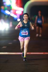 BIB: 44081
                            <button type="button" onclick="openModal(16852733)" class="btn btn-primary btn-sm float-right btn-popup" data-toggle="modal" data-target=".modal-high-quality">
                        <i class="fas fa-shopping-cart"></i> Add to Cart
                    </button>
                                            <button type="button" onclick="isThisMe(16852733, true)" class="btn btn-success btn-sm float-right btn-popup btn-isme hidden" data-toggle="tooltip" data-placement="bottom" title="นี่คือรูปของคุณใช่ไหม คลิกที่นี่เพื่อเอาเข้าอัลบั้ม">
                        <i class="fas fa-plus"></i> Add to album
                    </button>
                    <button type="button" onclick="isThisMe(16852733, false)" class="btn btn-warning btn-sm float-right btn-popup btn-isnotme hidden">
                        <i class="fas fa-ban"></i> Remove from album
                    </button>