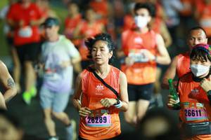 BIB: 26611, 26289
                            <button type="button" onclick="openModal(16683393)" class="btn btn-primary btn-sm float-right btn-popup" data-toggle="modal" data-target=".modal-high-quality">
                        <i class="fas fa-shopping-cart"></i> Add to Cart
                    </button>
                                            <button type="button" onclick="isThisMe(16683393, true)" class="btn btn-success btn-sm float-right btn-popup btn-isme hidden" data-toggle="tooltip" data-placement="bottom" title="นี่คือรูปของคุณใช่ไหม คลิกที่นี่เพื่อเอาเข้าอัลบั้ม">
                        <i class="fas fa-plus"></i> Add to album
                    </button>
                    <button type="button" onclick="isThisMe(16683393, false)" class="btn btn-warning btn-sm float-right btn-popup btn-isnotme hidden">
                        <i class="fas fa-ban"></i> Remove from album
                    </button>