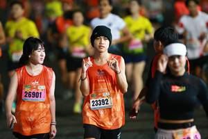 BIB: 26901, 23392
                            <button type="button" onclick="openModal(16677473)" class="btn btn-primary btn-sm float-right btn-popup" data-toggle="modal" data-target=".modal-high-quality">
                        <i class="fas fa-shopping-cart"></i> Add to Cart
                    </button>
                                            <button type="button" onclick="isThisMe(16677473, true)" class="btn btn-success btn-sm float-right btn-popup btn-isme hidden" data-toggle="tooltip" data-placement="bottom" title="นี่คือรูปของคุณใช่ไหม คลิกที่นี่เพื่อเอาเข้าอัลบั้ม">
                        <i class="fas fa-plus"></i> Add to album
                    </button>
                    <button type="button" onclick="isThisMe(16677473, false)" class="btn btn-warning btn-sm float-right btn-popup btn-isnotme hidden">
                        <i class="fas fa-ban"></i> Remove from album
                    </button>