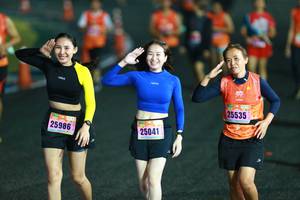 BIB: 25535, 25986, 25041
                            <button type="button" onclick="openModal(16715298)" class="btn btn-primary btn-sm float-right btn-popup" data-toggle="modal" data-target=".modal-high-quality">
                        <i class="fas fa-shopping-cart"></i> Add to Cart
                    </button>
                                            <button type="button" onclick="isThisMe(16715298, true)" class="btn btn-success btn-sm float-right btn-popup btn-isme hidden" data-toggle="tooltip" data-placement="bottom" title="นี่คือรูปของคุณใช่ไหม คลิกที่นี่เพื่อเอาเข้าอัลบั้ม">
                        <i class="fas fa-plus"></i> Add to album
                    </button>
                    <button type="button" onclick="isThisMe(16715298, false)" class="btn btn-warning btn-sm float-right btn-popup btn-isnotme hidden">
                        <i class="fas fa-ban"></i> Remove from album
                    </button>