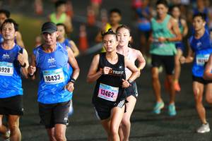 BIB: 0928, 10433, 13462
                            <button type="button" onclick="openModal(16733696)" class="btn btn-primary btn-sm float-right btn-popup" data-toggle="modal" data-target=".modal-high-quality">
                        <i class="fas fa-shopping-cart"></i> Add to Cart
                    </button>
                                            <button type="button" onclick="isThisMe(16733696, true)" class="btn btn-success btn-sm float-right btn-popup btn-isme hidden" data-toggle="tooltip" data-placement="bottom" title="นี่คือรูปของคุณใช่ไหม คลิกที่นี่เพื่อเอาเข้าอัลบั้ม">
                        <i class="fas fa-plus"></i> Add to album
                    </button>
                    <button type="button" onclick="isThisMe(16733696, false)" class="btn btn-warning btn-sm float-right btn-popup btn-isnotme hidden">
                        <i class="fas fa-ban"></i> Remove from album
                    </button>