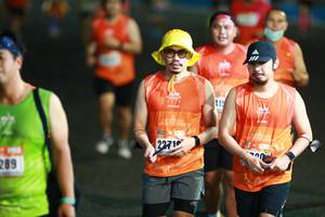 BIB: 115, 2271, 289
                            <button type="button" onclick="openModal(16712541)" class="btn btn-primary btn-sm float-right btn-popup" data-toggle="modal" data-target=".modal-high-quality">
                        <i class="fas fa-shopping-cart"></i> Add to Cart
                    </button>
                                            <button type="button" onclick="isThisMe(16712541, true)" class="btn btn-success btn-sm float-right btn-popup btn-isme hidden" data-toggle="tooltip" data-placement="bottom" title="นี่คือรูปของคุณใช่ไหม คลิกที่นี่เพื่อเอาเข้าอัลบั้ม">
                        <i class="fas fa-plus"></i> Add to album
                    </button>
                    <button type="button" onclick="isThisMe(16712541, false)" class="btn btn-warning btn-sm float-right btn-popup btn-isnotme hidden">
                        <i class="fas fa-ban"></i> Remove from album
                    </button>