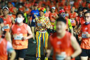 BIB: 2135, 21492
                            <button type="button" onclick="openModal(16698883)" class="btn btn-primary btn-sm float-right btn-popup" data-toggle="modal" data-target=".modal-high-quality">
                        <i class="fas fa-shopping-cart"></i> Add to Cart
                    </button>
                                            <button type="button" onclick="isThisMe(16698883, true)" class="btn btn-success btn-sm float-right btn-popup btn-isme hidden" data-toggle="tooltip" data-placement="bottom" title="นี่คือรูปของคุณใช่ไหม คลิกที่นี่เพื่อเอาเข้าอัลบั้ม">
                        <i class="fas fa-plus"></i> Add to album
                    </button>
                    <button type="button" onclick="isThisMe(16698883, false)" class="btn btn-warning btn-sm float-right btn-popup btn-isnotme hidden">
                        <i class="fas fa-ban"></i> Remove from album
                    </button>