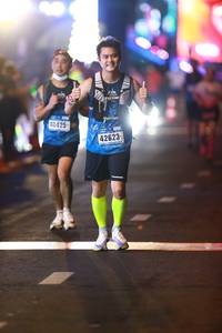 BIB: 40425, 42623
                            <button type="button" onclick="openModal(16876153)" class="btn btn-primary btn-sm float-right btn-popup" data-toggle="modal" data-target=".modal-high-quality">
                        <i class="fas fa-shopping-cart"></i> Add to Cart
                    </button>
                                            <button type="button" onclick="isThisMe(16876153, true)" class="btn btn-success btn-sm float-right btn-popup btn-isme hidden" data-toggle="tooltip" data-placement="bottom" title="นี่คือรูปของคุณใช่ไหม คลิกที่นี่เพื่อเอาเข้าอัลบั้ม">
                        <i class="fas fa-plus"></i> Add to album
                    </button>
                    <button type="button" onclick="isThisMe(16876153, false)" class="btn btn-warning btn-sm float-right btn-popup btn-isnotme hidden">
                        <i class="fas fa-ban"></i> Remove from album
                    </button>