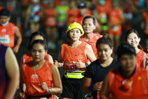 BIB: 25076
                            <button type="button" onclick="openModal(16703031)" class="btn btn-primary btn-sm float-right btn-popup" data-toggle="modal" data-target=".modal-high-quality">
                        <i class="fas fa-shopping-cart"></i> Add to Cart
                    </button>
                                            <button type="button" onclick="isThisMe(16703031, true)" class="btn btn-success btn-sm float-right btn-popup btn-isme hidden" data-toggle="tooltip" data-placement="bottom" title="นี่คือรูปของคุณใช่ไหม คลิกที่นี่เพื่อเอาเข้าอัลบั้ม">
                        <i class="fas fa-plus"></i> Add to album
                    </button>
                    <button type="button" onclick="isThisMe(16703031, false)" class="btn btn-warning btn-sm float-right btn-popup btn-isnotme hidden">
                        <i class="fas fa-ban"></i> Remove from album
                    </button>